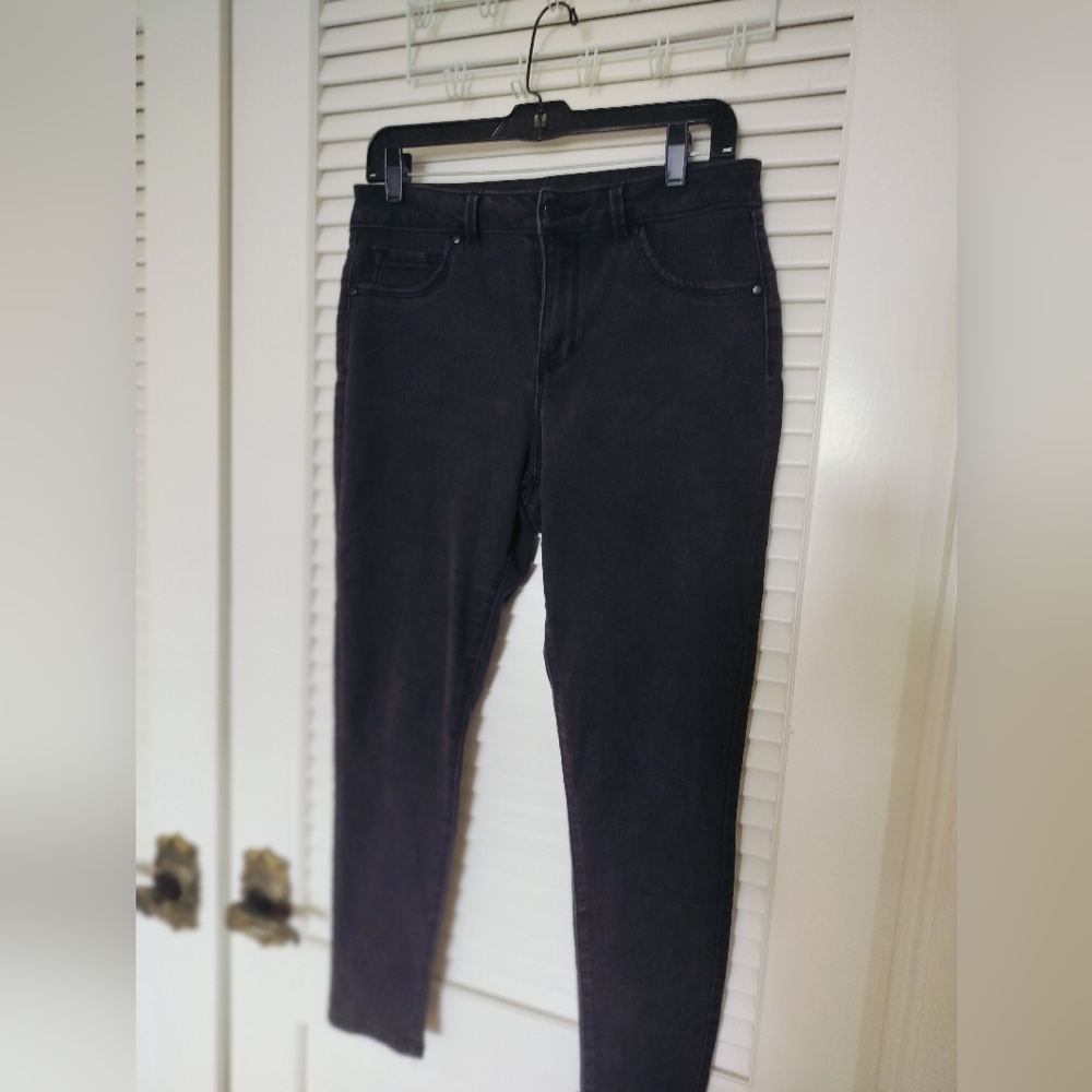 D. Jeans Women’s Black Denim Cotton Polyester Spandex Soft Stretch Jeans Size 8